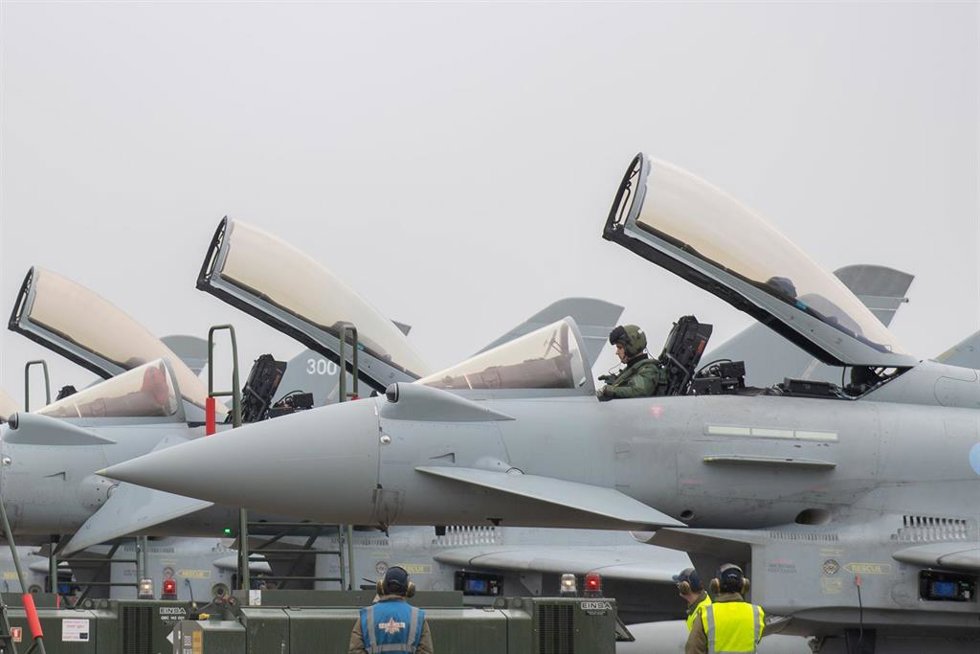 Archivo - Aviones Typhoon en una de base militar de Reino Unido