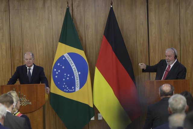 El canciller alemán, Olaf Scholz, y el presidente brasileño, Luiz Inácio Lula da Silva.