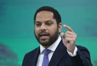 Garriga (Vox) acusa a Illa de ser "un separatista más" tras el acuerdo de Presupuestos Govern-PSC