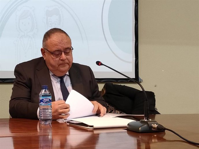 El consejero de Sanidad, Alejandro Vázquez, este miércoles en un congreso sobre Atención Primaria de CCOO en Salamanca