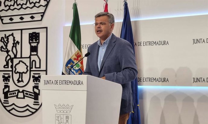 El portavoz de la Junta, Juan Antonio González, en rueda de prensa