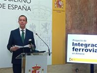 Gobierno insta a la Junta volver al consenso del soterramiento de Almería y evitar disolver la sociedad de integración