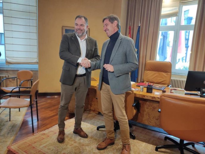 Carlos Paniceres y Carlos Llaneza.