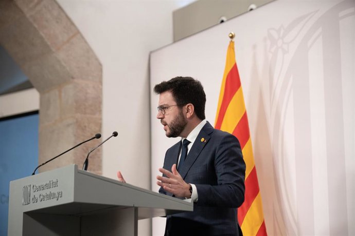 El presidente de la Generalitat, Pere Aragons, comparece en el Palau de la Generalitat, a 26 de enero de 2023, en Barcelona, Catalunya (España). Pere Aragons ha anunciado que el Govern ha aceptado el proyecto de la B-40 "en los términos que plantea el