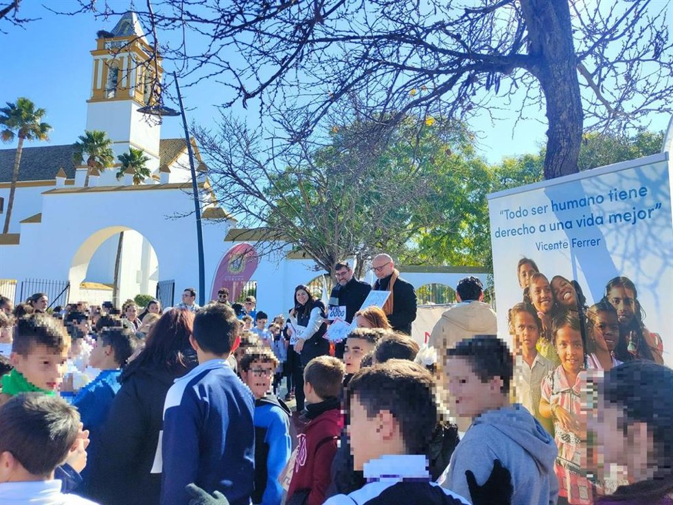 Acto en Utrera con motivo del Día Internacional de la Paz y en apoyo a la Fundación Vicente Ferrer.