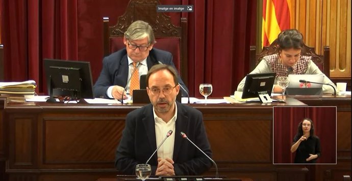 El portavoz parlamentario de Més per Menorca, Josep Castells.