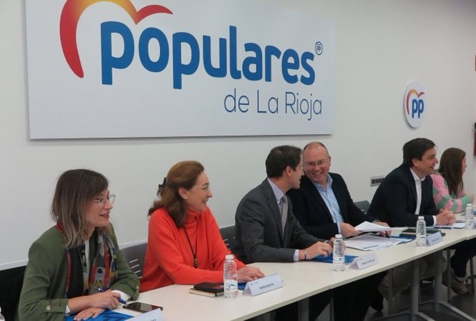 Reunión de trabajo de Tellado con el Comité de Campaña del Partido Popular de La Rioja