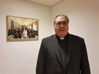 El arzobispo de Granada inicia su tarea al frente de la diócesis para llevar el Evangelio "a todos sin exclusión"