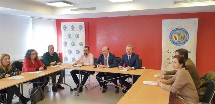 El Consejo de Colegios de Médicos de CyL pide un pacto para evitar el "colapso" de la Atención Primaria