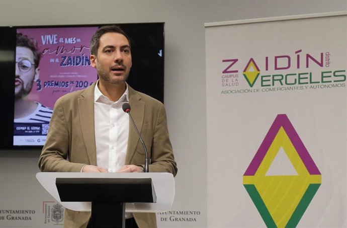 El concejal de Turismo y Comercio de Granada, Eduardo Castillo.