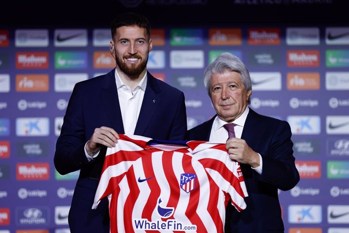 Enrique Cerezo, President of Atletico de Madrid, and Matthew James Doherty poses for photo with official T-Shirt during his presentation as new player of Atletico de Madrid at Civitas Metropolitano stadium on february 01, 2023, in Madrid, Spain.