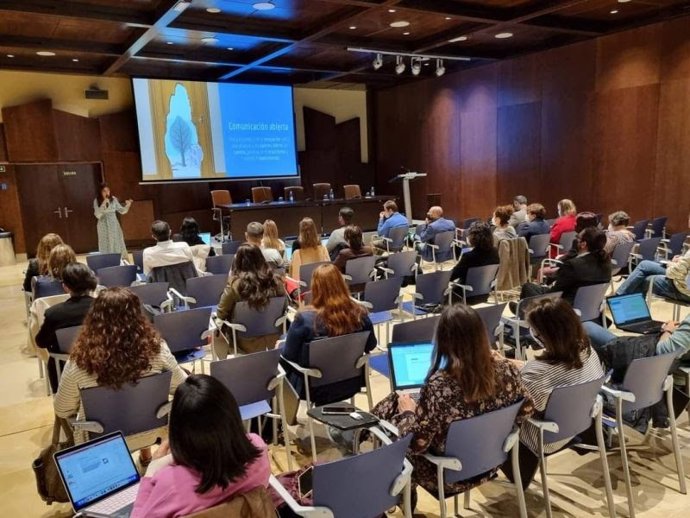 Jornada de Comunicación Científica de la AEC2 en 2022