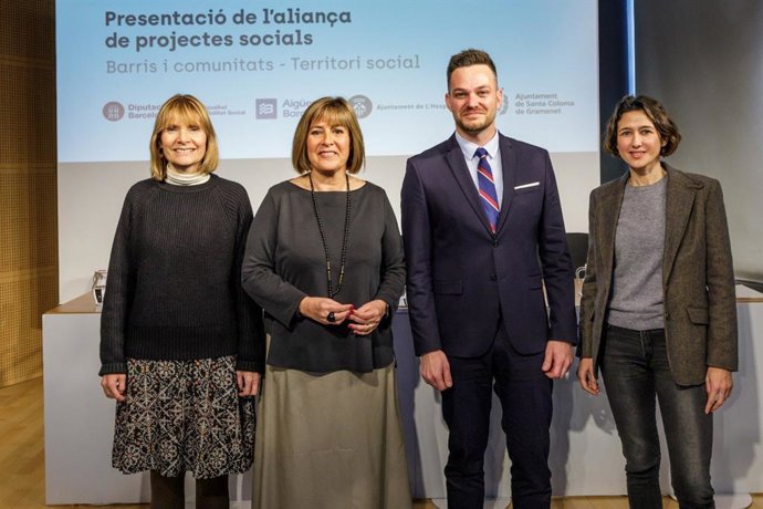 Presentación de la alianza entre la Diputación de Barcelona y Aigües de Barcelona para desarrollar proyectos de transformación social en Santa Coloma de Gramenet y L'Hospitalet de Llobregat.