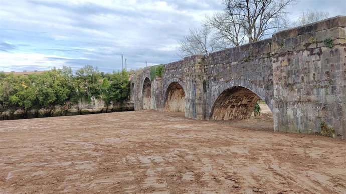 Archivo - El Puente Viejo de Oruña y Arce, en Piélagos.