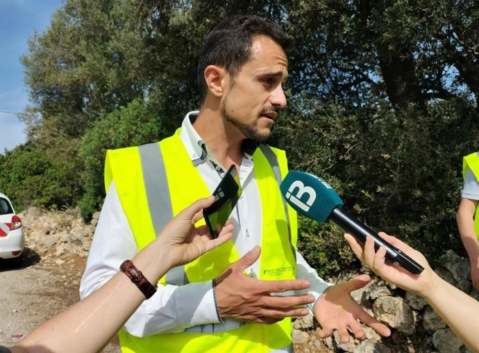 Archivo - El conseller de Movilidad e Infraestructuras de Mallorca, Iván Sevillano.