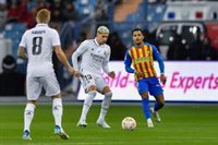 El Real Madrid inicia obligado su febrero 'maratoniano' ante un Valencia herido