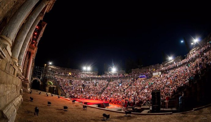 Respresentación del Festival de Mérida en el Teatro Romano