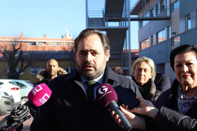 Pp Clm (Cortes De Voz Y Fotografía) Declaraciones De Paco Núñez En Guadalajara