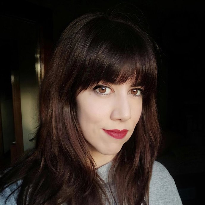 Archivo - María Simavilla, artista salmantina que se encargará del cartel de la Feria del Libro de Madrid 2023