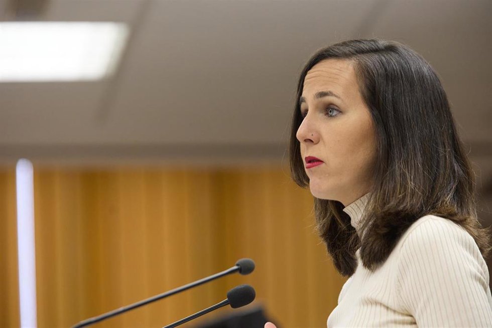 La ministra de Derechos Sociales y Agenda 2030, Ione Belarra, interviene durante el acto Materializando los derechos sociales avances y retos, en el Ministerio de Derechos Sociales y Agenda 2030, a 25 de enero de 2023, en Madrid (España).