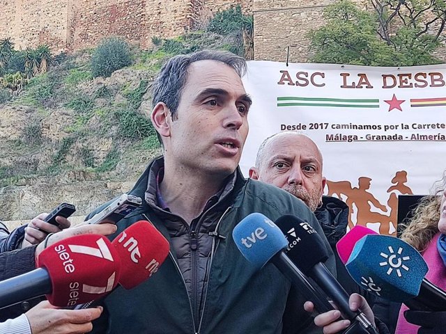 El coordinador general De IU Andalucía, Toni Valero, en eeclaraciones en Málaga.