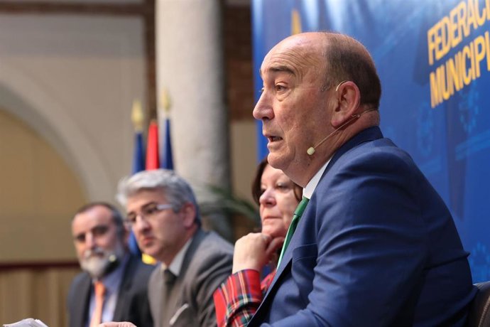 De Vicente participa en Madrid en la presentación de la Oficina para la Transformación e Impulso Digital de la FEMP