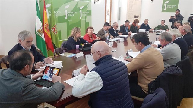 Reunión de la comisión instituconal de la candidatura  de Paisajes del Olivar de Andalucía