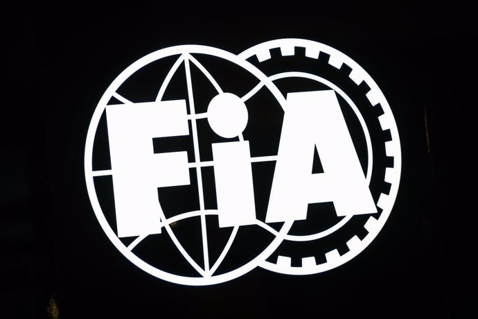 Archivo - FIA logo during the Formula 1 Etihad Airways Abu Dhabi Grand Prix 2022, 22nd round of the 2022 FIA Formula One World Championship from November 18 to 20, 2022 on the Yas Marina Circuit, in Yas Island, Abu Dhabi - Photo Florent Gooden / DPPI