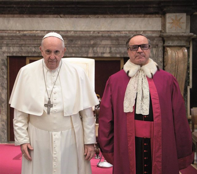 El Papa Nombra Arzobispo Al Sacerdote Toledano Alejandro Arellano Cedillo