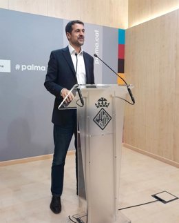 Archivo - Regidor de Hacienda, Innovación y Función Pública del Ayuntamiento de Palma, Adrián García