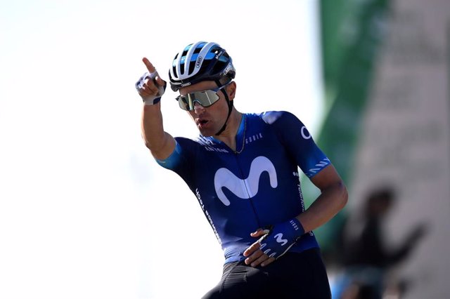 El ciclista portugués Ruben Guerreiro (Movistar Team) gana la cuarta etapa del Saudi Tour 2023