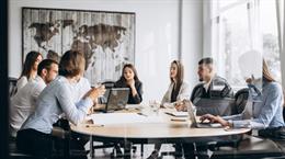 Los sindicatos piden una subida salarial del 22% en cuatro años para las agencias de viajes.