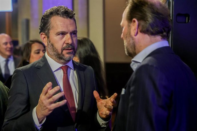 El presidente de la CNMV, Rodrigo Buenaventura, durante la cena oficial de la XIII Edición del Foro Spain Investors Day en el Palacio de la Bolsa de Madrid, a 11 de enero de 2023, en Madrid (España).  La XIII Edición del Foro Spain Investors Day (SID) c