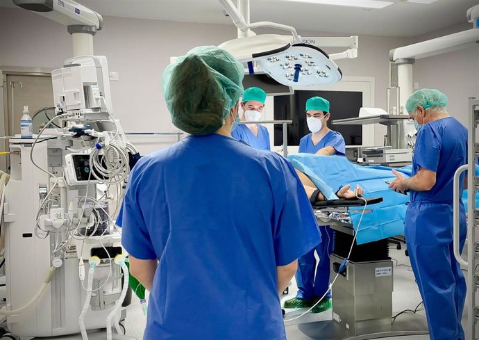 [Medios.Sevilla.Csalud] Un Total De 25 Pacientes Serán Operados Esta Semana En El Antiguo Hospital Militar