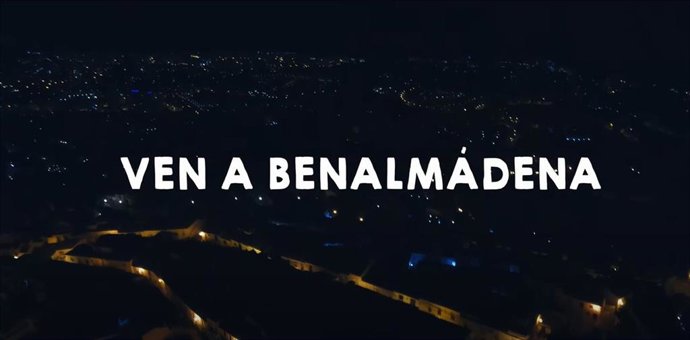 Fotograma del vídeo promocional 'Ven a Benalmádena'.