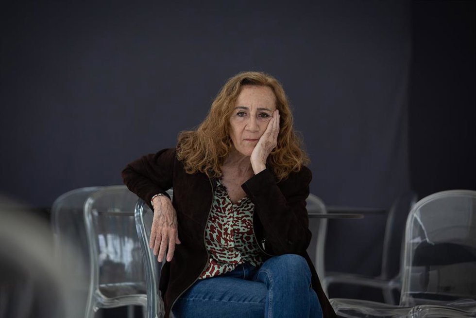 Archivo - La directora artística de TNC, Carme Portaceli, posa para Europa Press durante la presentación de la obra 'Els homes i els dies', en la Sala Gran, a 19 de abril de 2022, en Barcelona