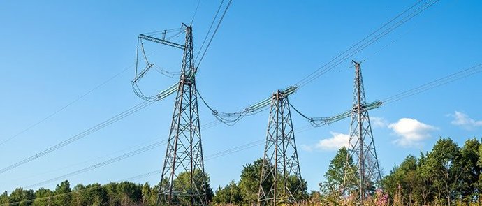 Sateliot se alía con Sentrisense para colocar sensores con conectividad 5G para controlar líneas eléctricas