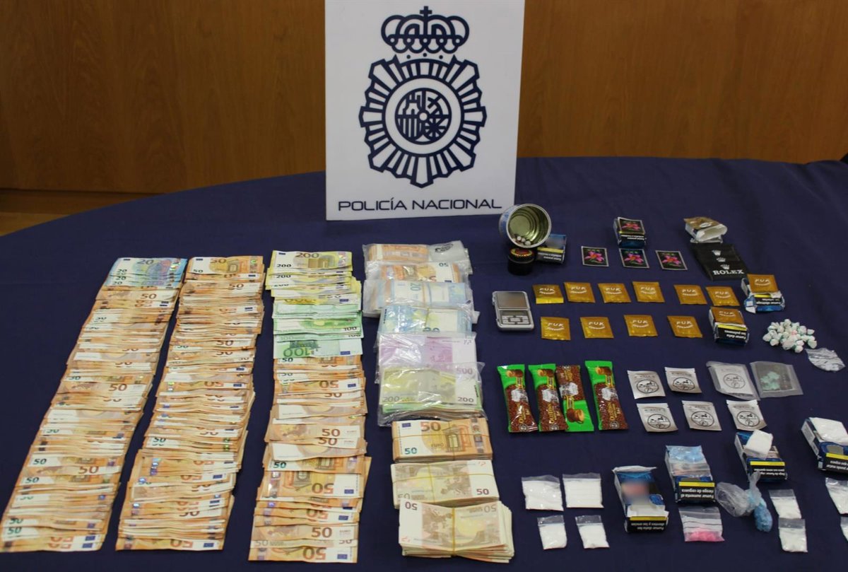 Detenidas 17 personas en un local de ocio de la comunidad asiática