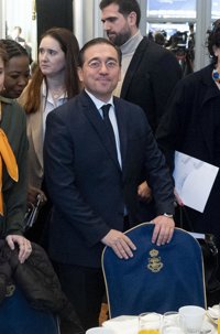 Albares defiende el "necesario" envío de Leopard a Ucrania: "Putin no necesita ninguna excusa para una escalada"