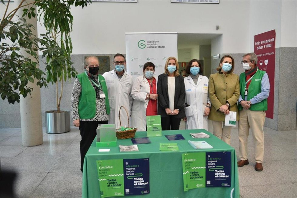 Acto del Día del Cáncer en el Hospital San Pedro