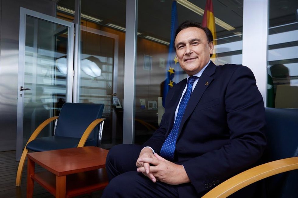 Archivo - El consejero de Universidad, Investigación e Innovación, José Carlos Gómez Villamandos, en una entrevista a Europa Press