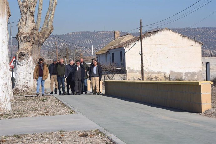 Un nuevo carril ciclopeatonal conecta el caso urbano de Fuente Vaqueros con las rutas lorquianas.