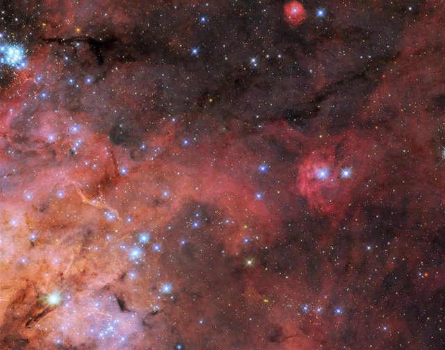 Nueva visión de la nebulosa de la Tarántula con el Hubble