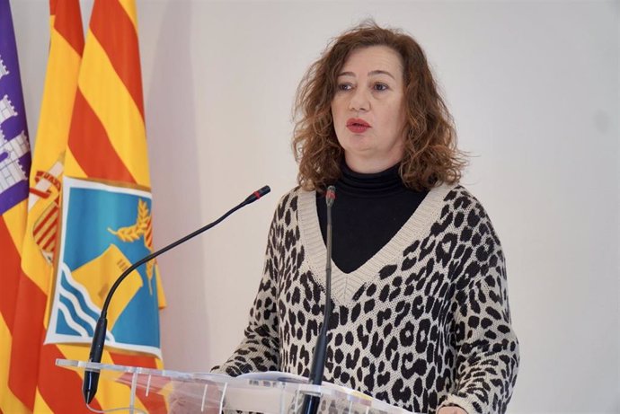 La presidenta del Govern, Francina Armengol, en Formentera tras una reunión del Consell de Govern