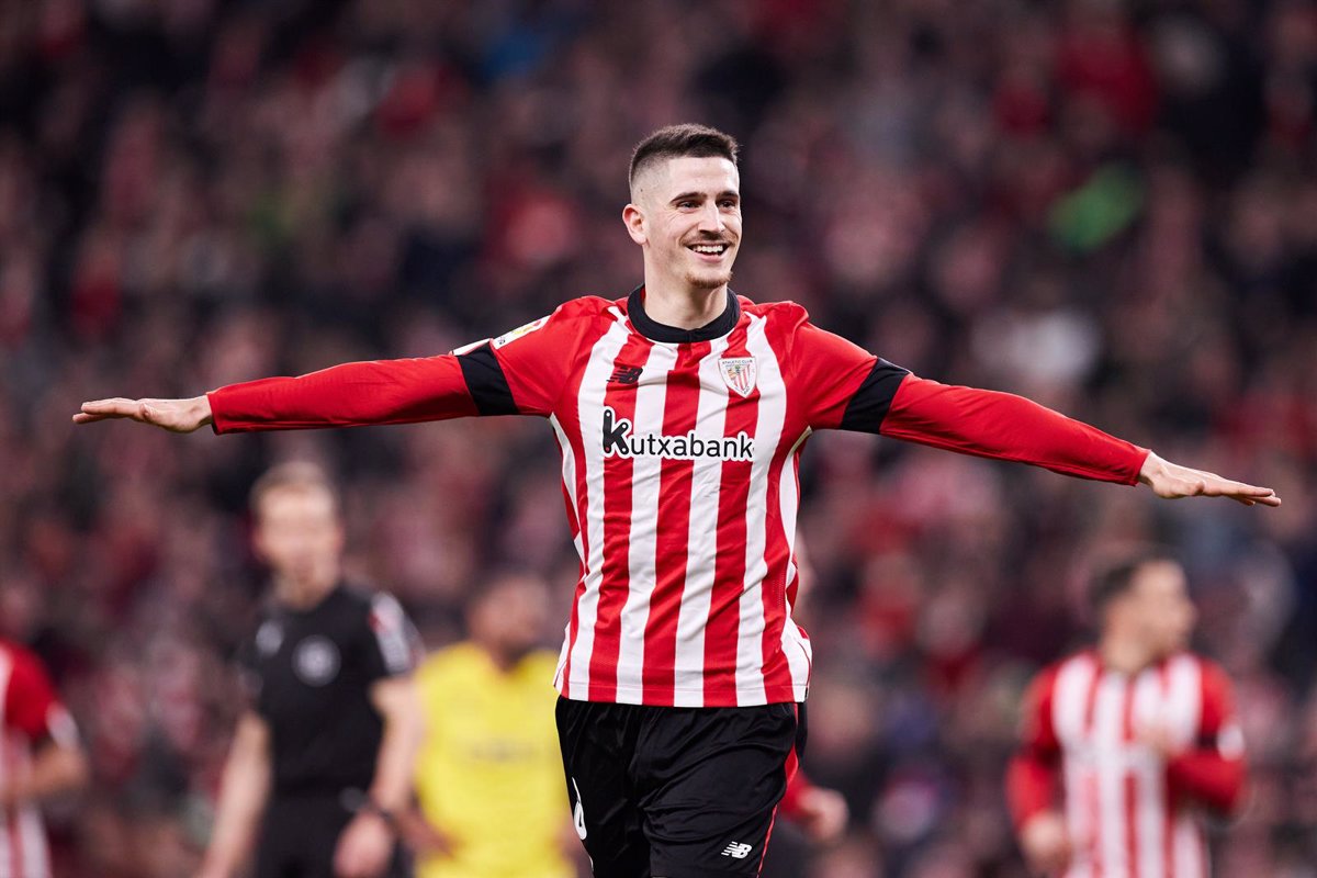 Sancet ends Cádiz and Athletic wins again in the League