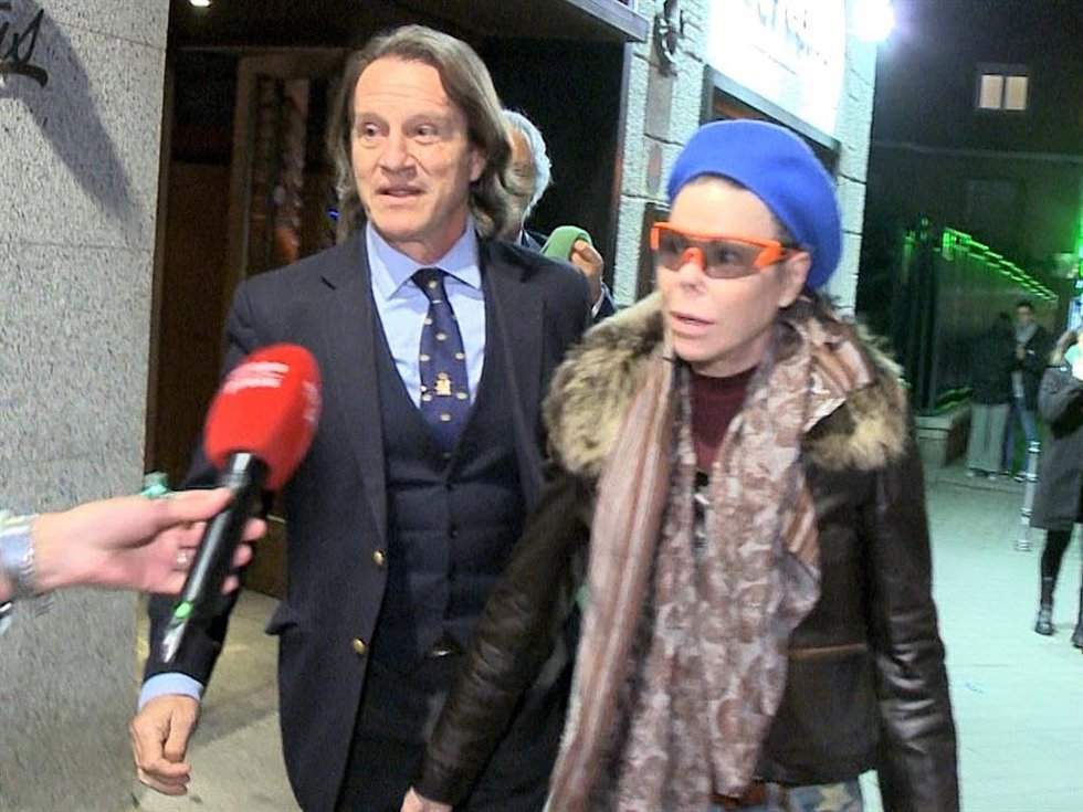 KITÍN MUÑOZ Y SU MUJER, KALINA DE BULGARIA