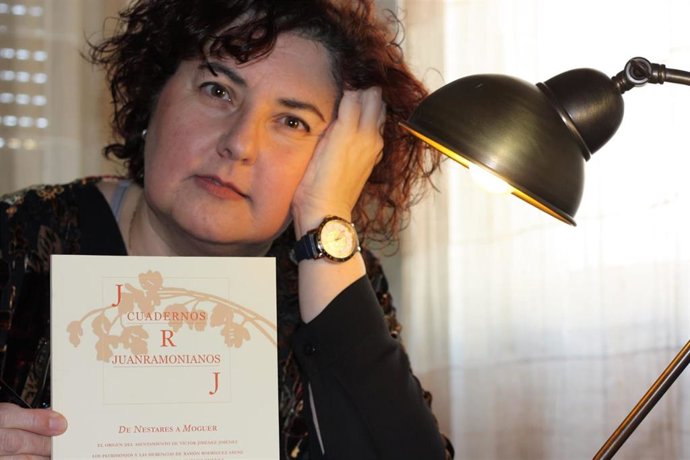 María Antonio Moreno, autora de 'De Nestares a Moguer. El origen del asentamiento de Víctor Jiménez Jiménez. Los patrimonios y las herencias de Ramón Rodríguez Sáenz y de su hermano Eustaquio Jiménez Jiménez'