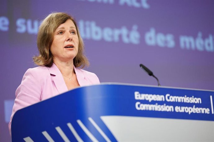 Archivo - HANDOUT - 16 September 2022, Belgium, Brussels: Vera Jourova, Vice President of the European Commission for Values and Transparency, speaks during a press conference on the Media Freedom Act. Photo: Christophe Licoppe/European Commission/dpa -