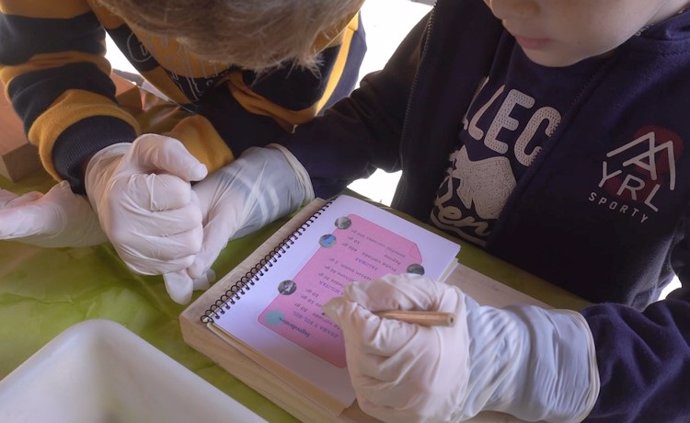 Niños participan en los campamentos de Bioparc Fuengirola