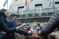 La ministra de Transportes anuncia "ceses inminentes" en Renfe y Adif por el error en los trenes para Cantabria